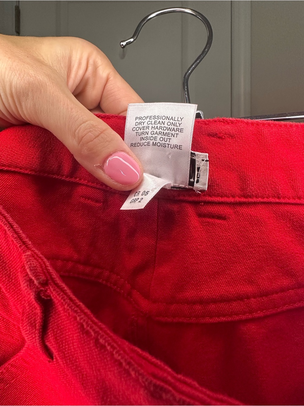St. John Vibrant Red Trouser Pants Size 2 - Picture 7 of 10